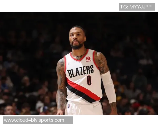 达米安利拉德的传奇旅程:从新秀到NBA巨星的蜕变与奋斗 达米安利拉德的传奇旅程:从新秀到NBA巨星的蜕变与奋斗